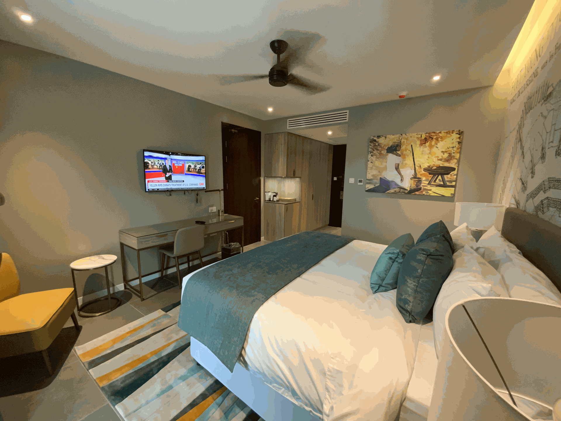 Deluxe Room 
